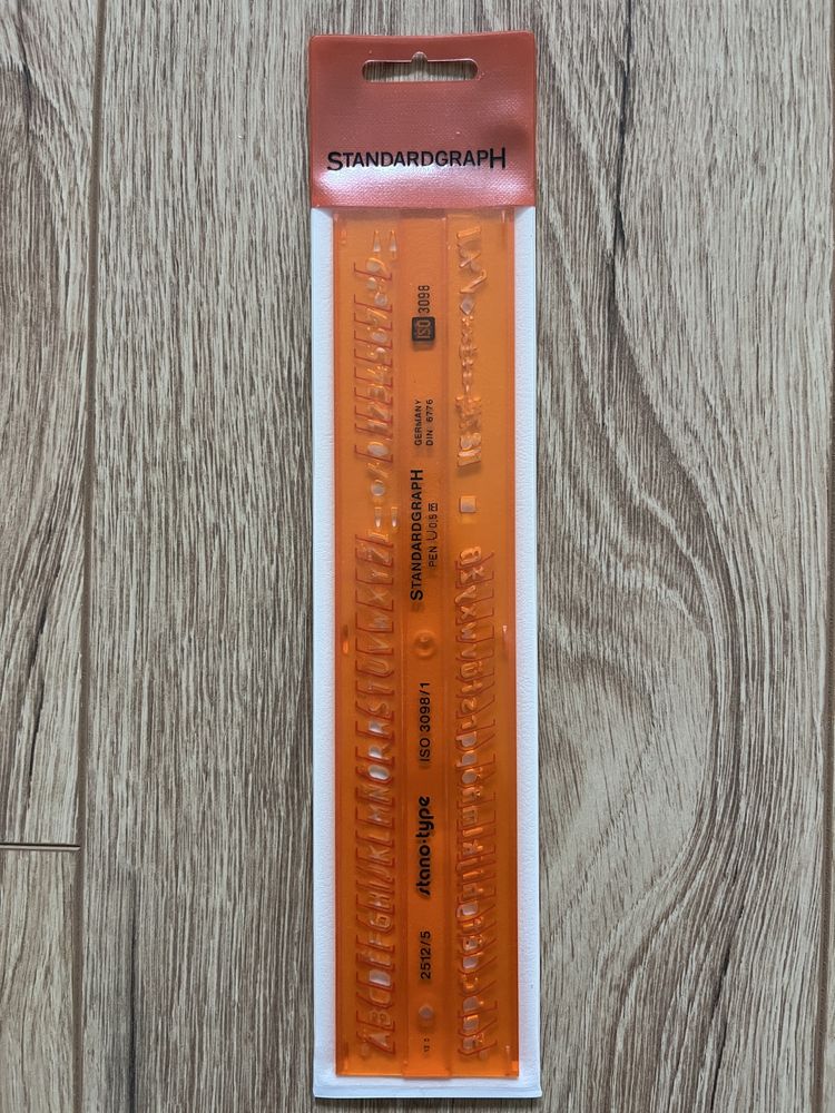 Zestaw szablonów do pisma technicznego, zestaw krzywików