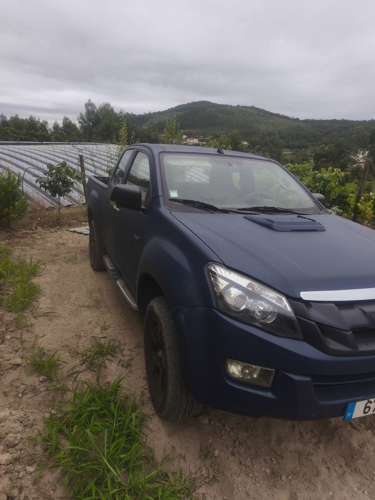 Isuzu dmax  2.5 isuzu