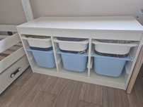 Regal z IKEA Trofast