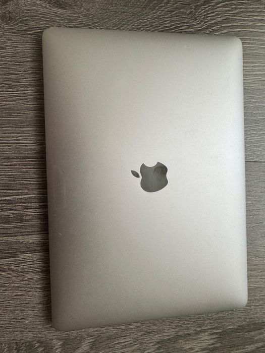 Macbook Pro A1708 512ssd i5