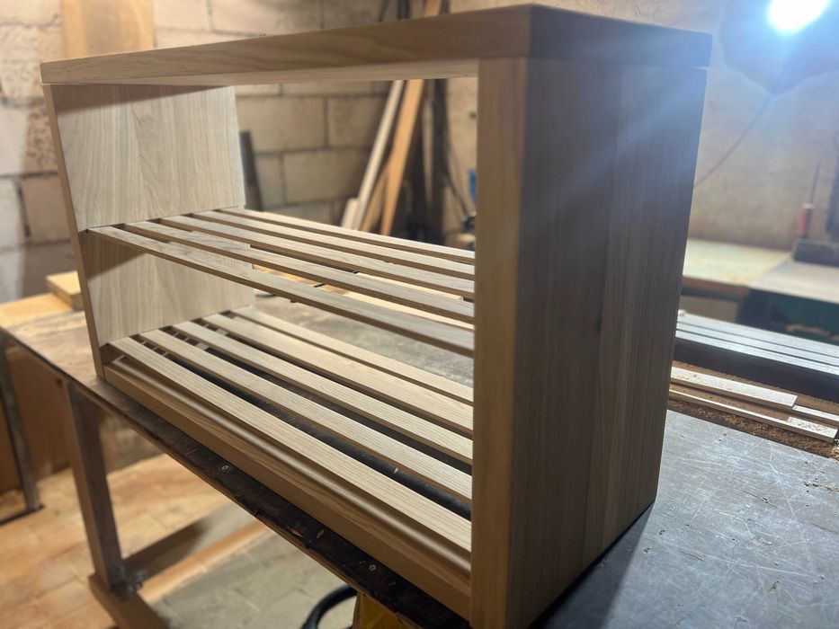 Szafka na buty z siedziskiem