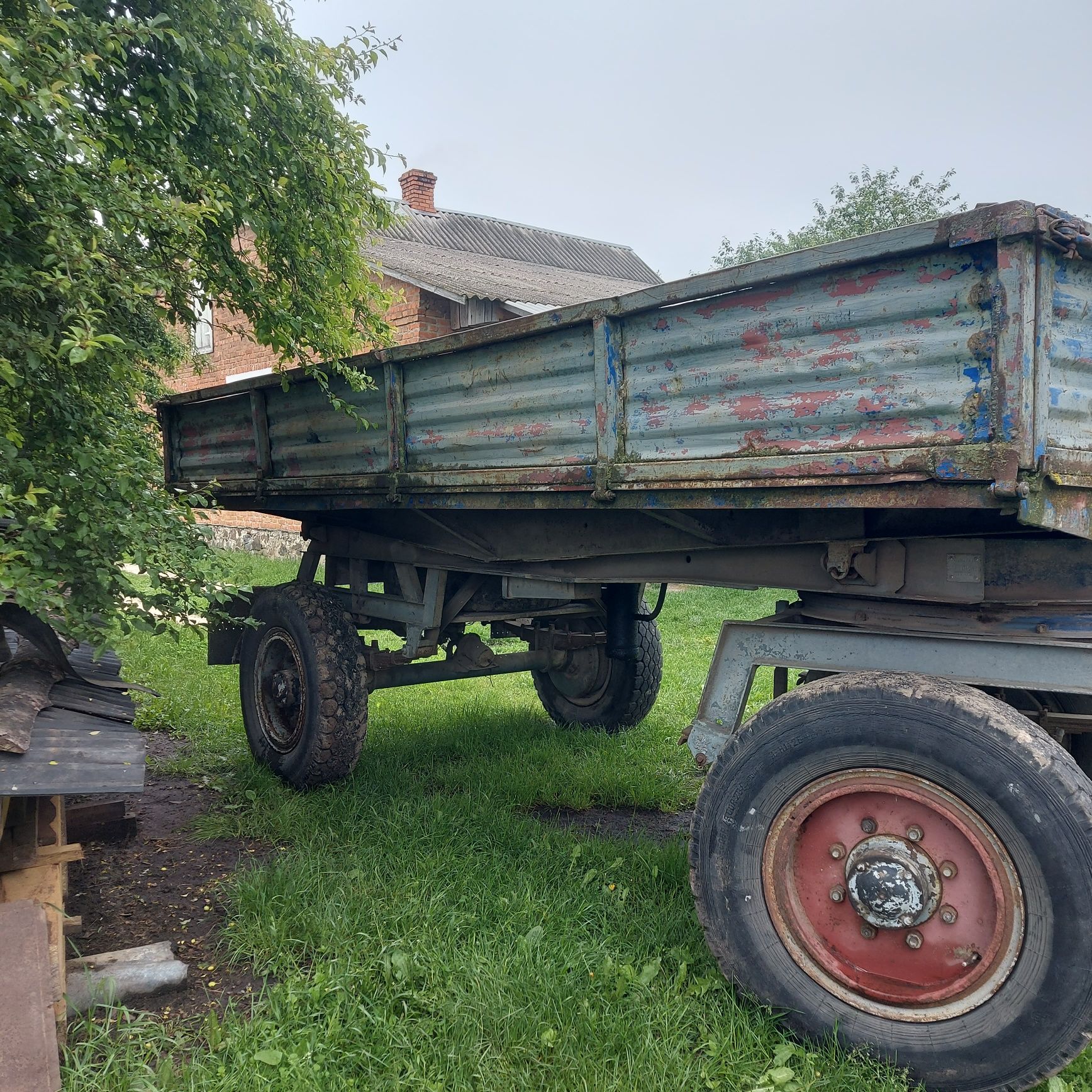 Продам.. прицеп іфа.. ідеально підходить до тракторів мтз юмз