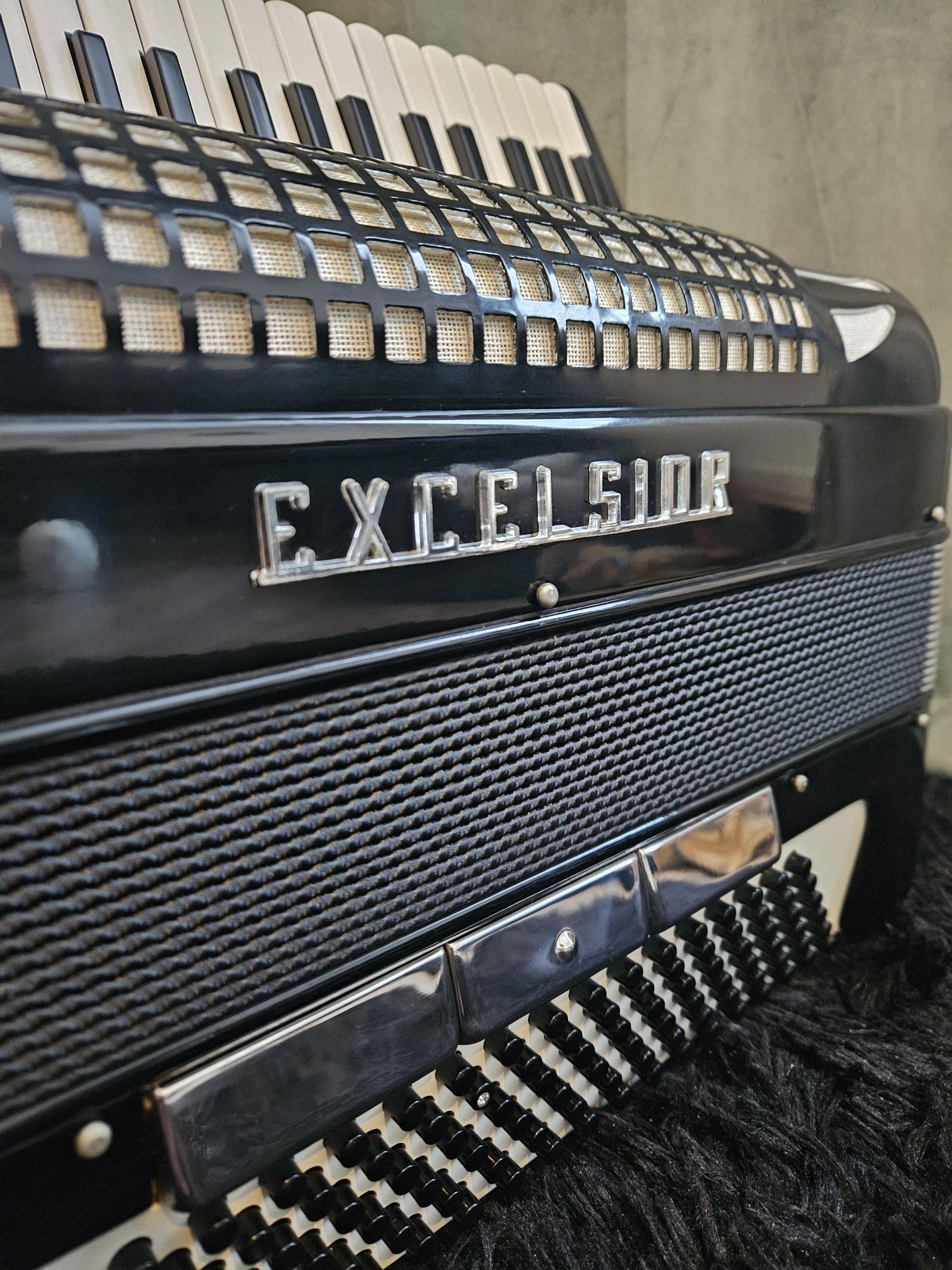 Włoski Akordeon Excelsior mod.308