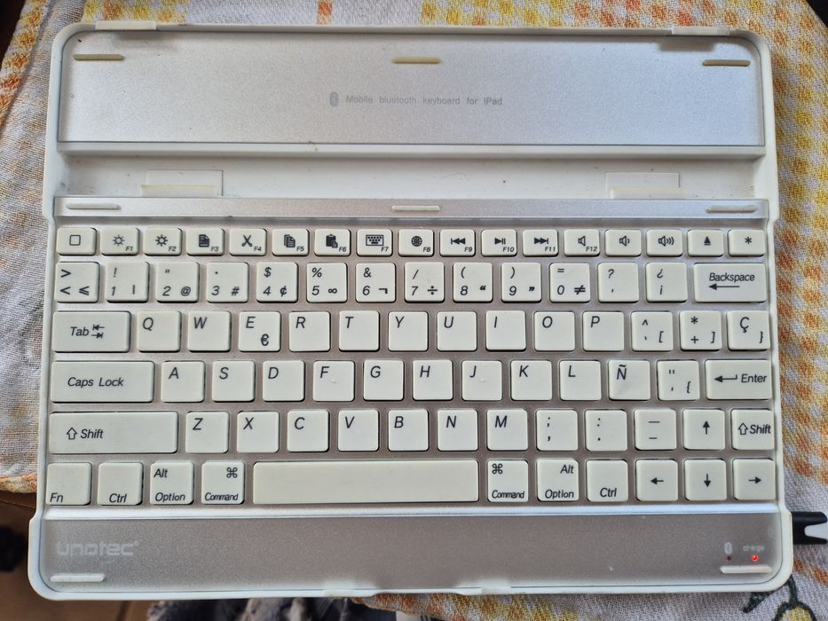 Teclado Bluetooth para ipad ou tablet