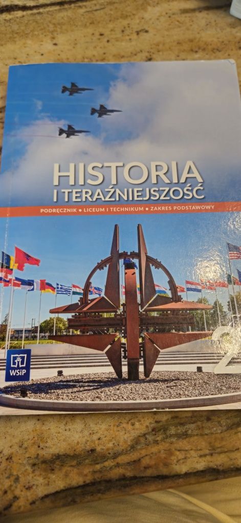 Historia I teraźniejszość 2