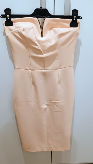 Piękna sukienka  RIVER ISLAND