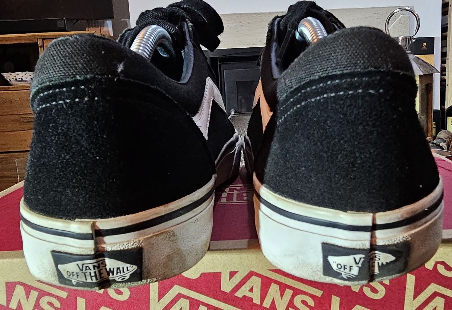 Ténis usados em ótimo estado, VANS BLACK SERIES, 42,5 europeu