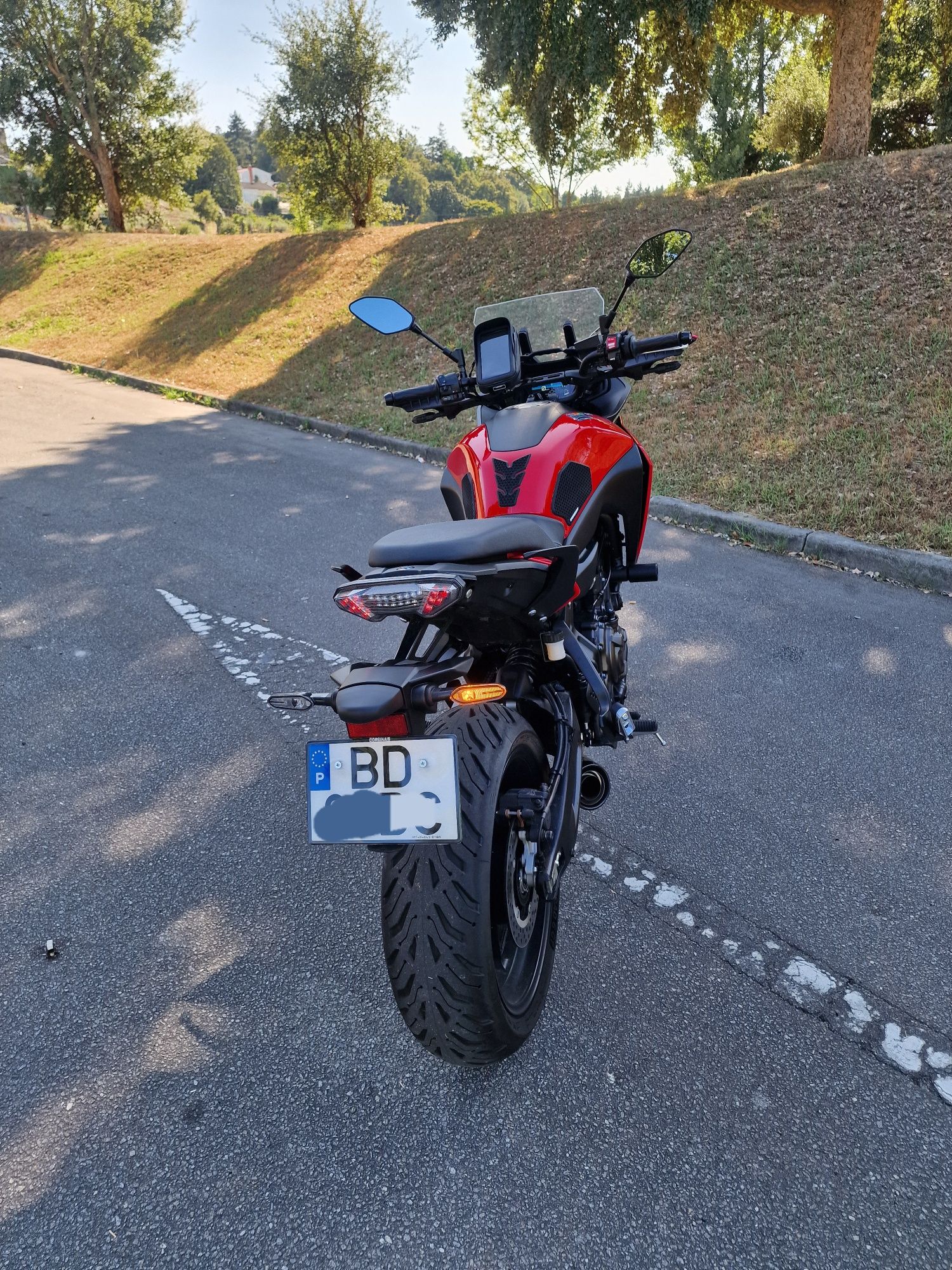 Yamaha tracer 7 54kw como nova