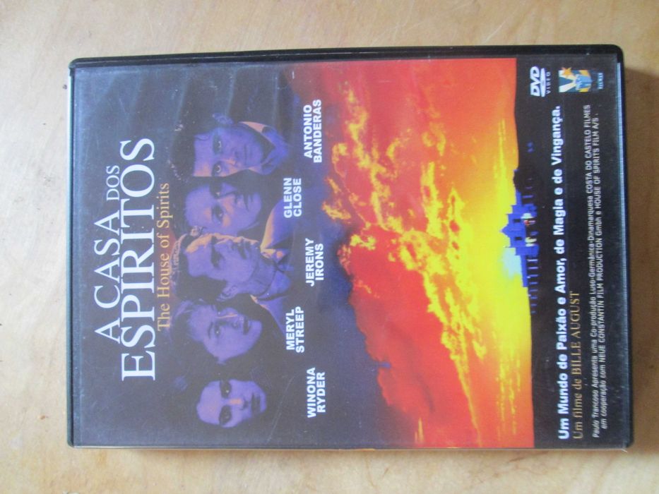A Casa dos Espíritos, com Jeremy Irons, Glenn Close, Meryl Streep