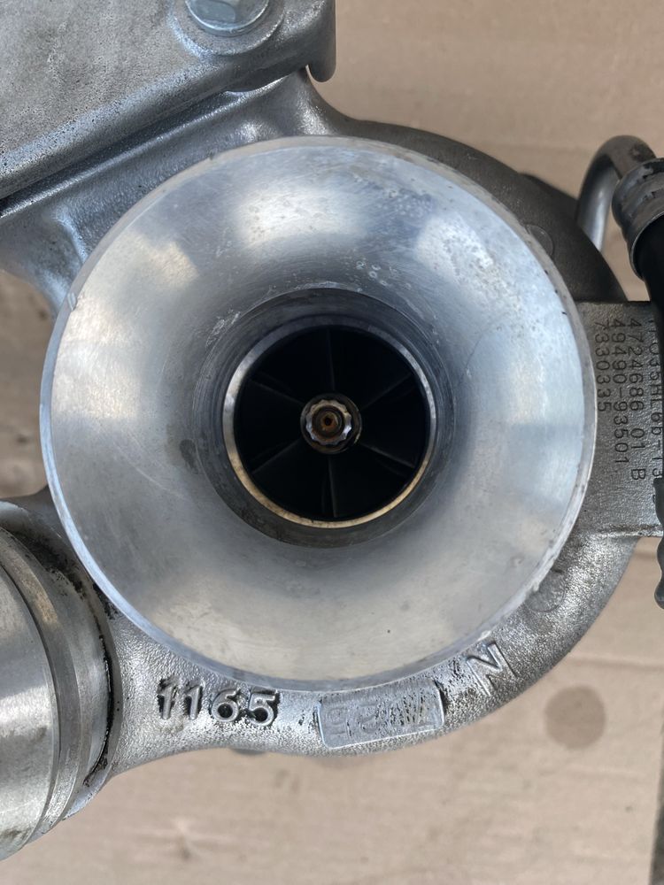 Turbo sprężarka turbina BMW 2.0D 177km N47D20 Nastawnik