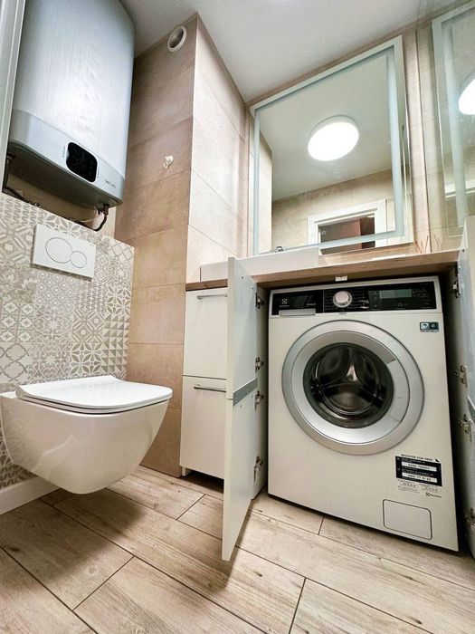 Продаж 2-к квартири метро Голосіївська