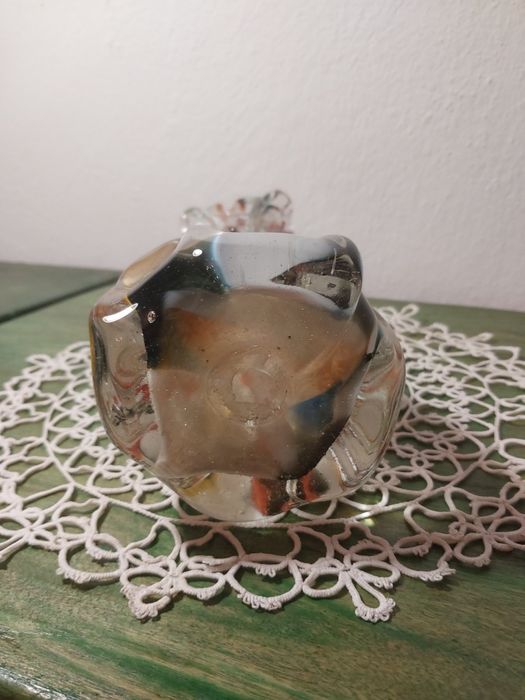 Piękny i masywny wazon sękacz