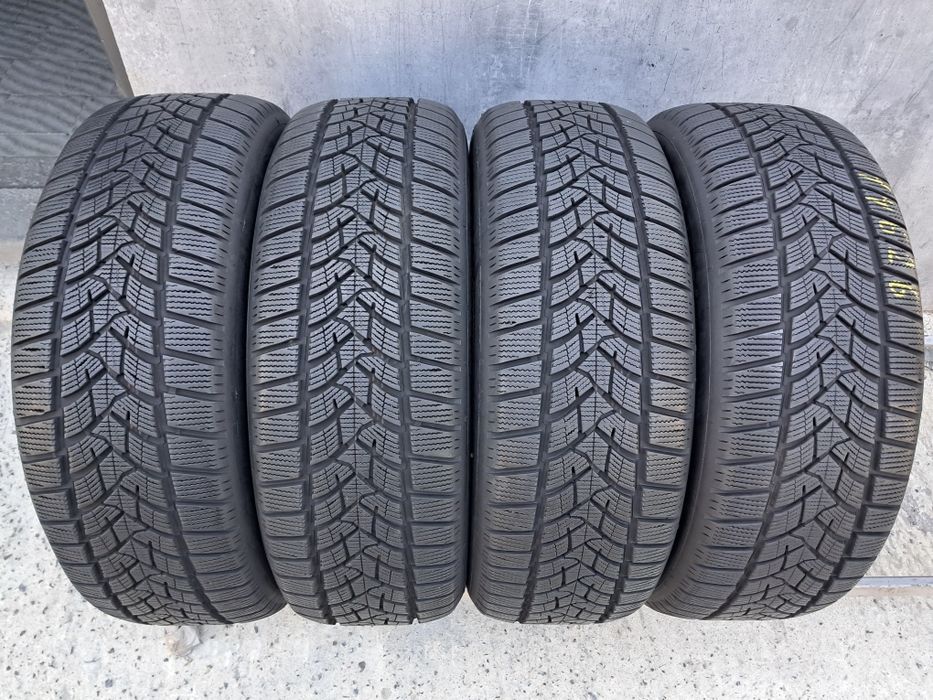 Резина зимова, 235/60 R18 Dunlop Wintersport 5 SUV (арт. 14626)