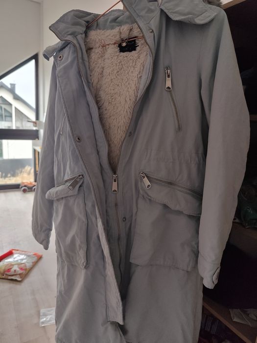 Kurtka ciążowa Reserved r. S