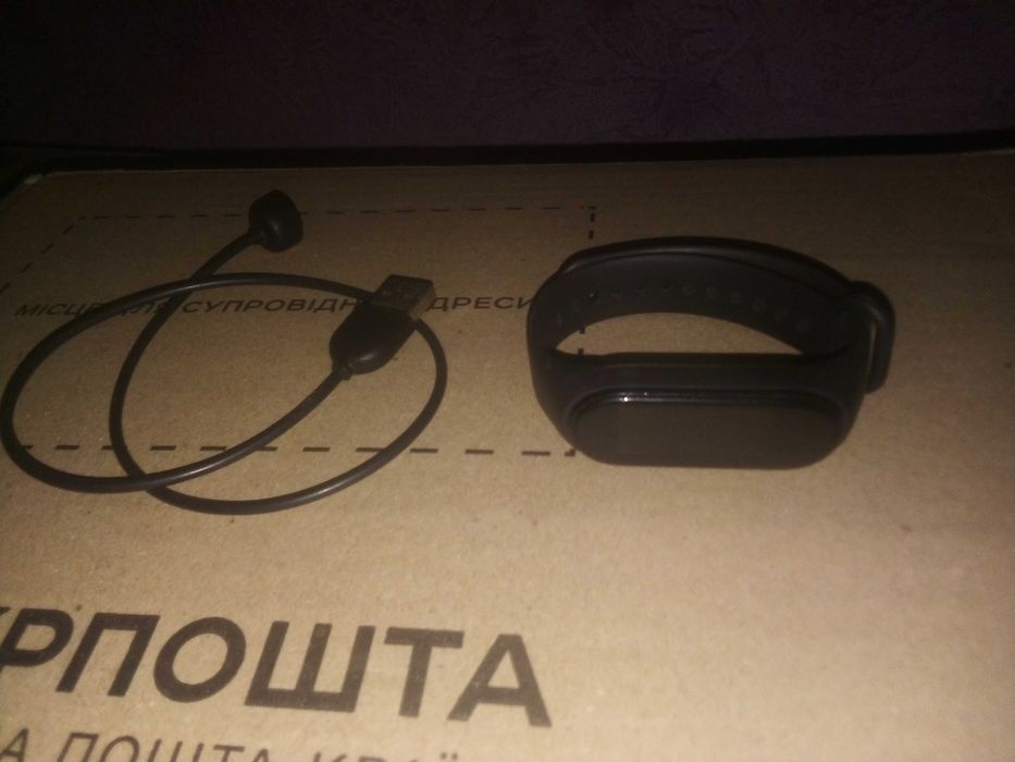 Mi Band 5 смарт годинник