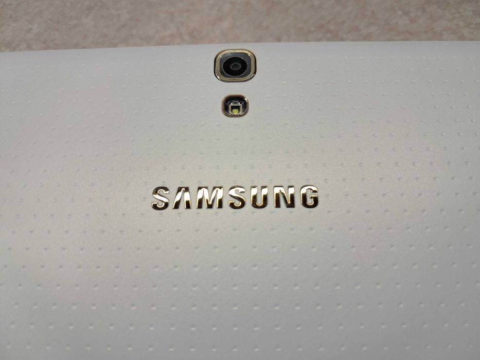 Планшет Samsung 10” Super AMOLED! Оригінал в ідеальному стані!