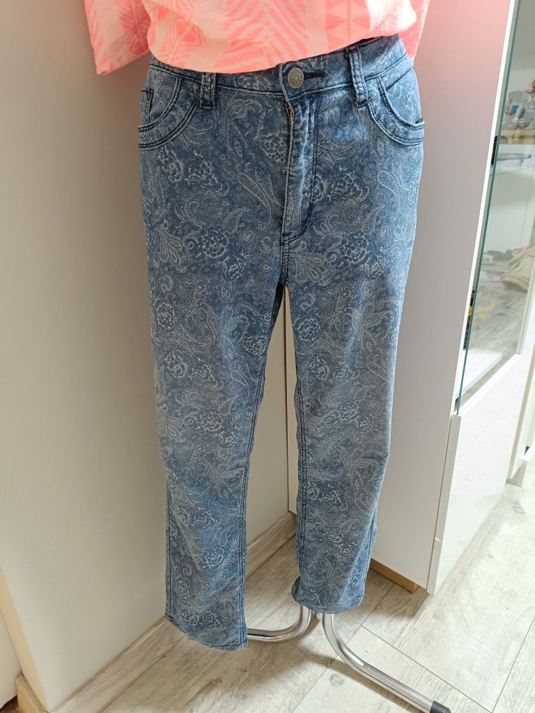 Spodnie cienki jeans wzory kwiaty wyższy stan