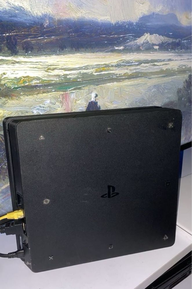 Ps4 slim 500gb  1 ano de uso