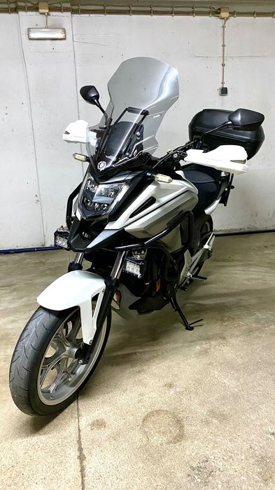 Honda NC750X - Mota de garagem