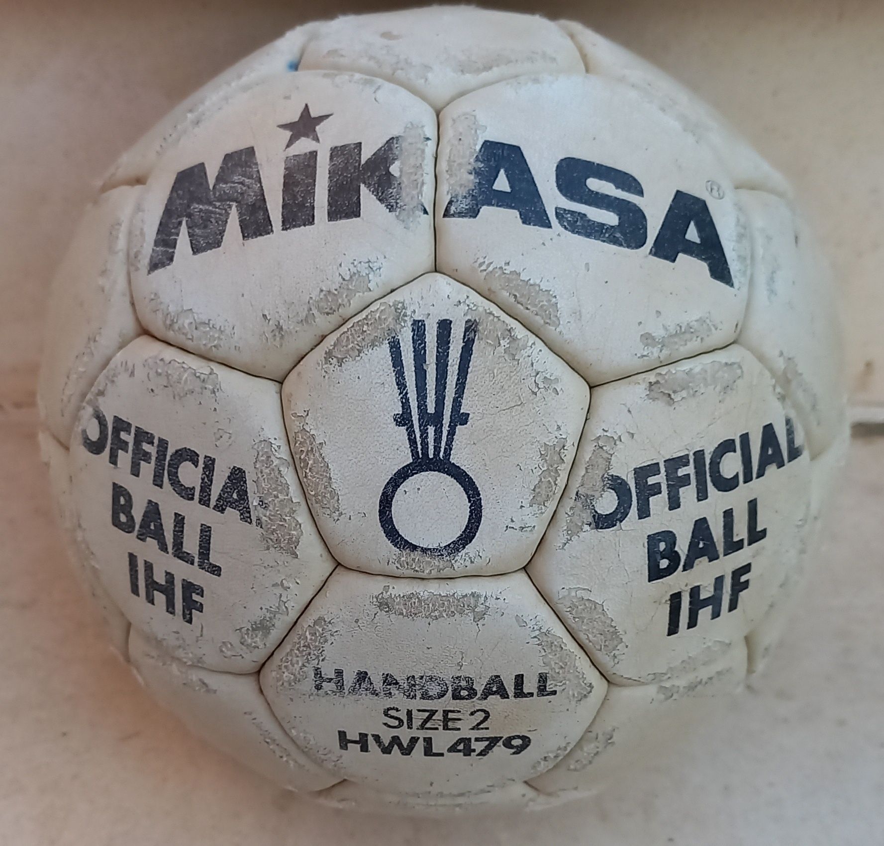 Bola de Andebol da marca Mikasa