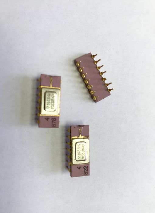 Операционный усилитель 140УД20А. Микросхема