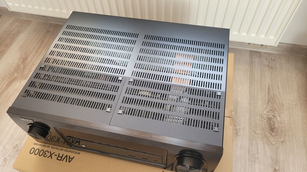Amplituner denon avr-x3000