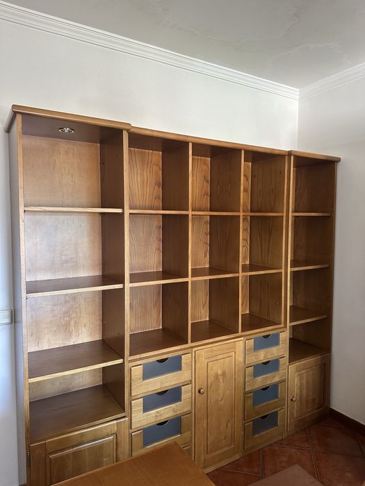 Moveis de quarto e escritorio