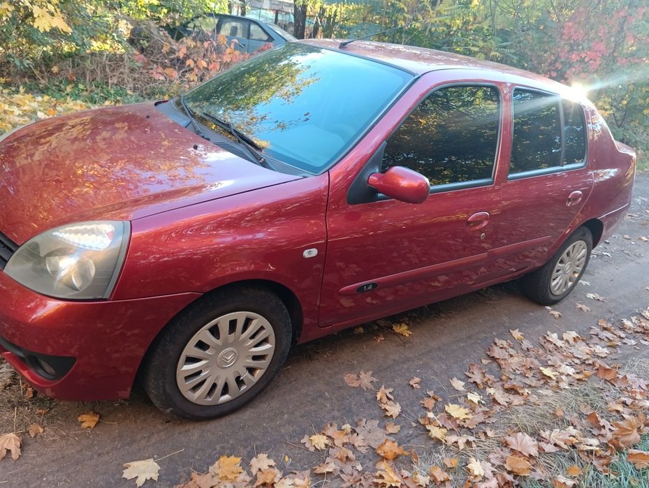 Рено Симбол 2006г.