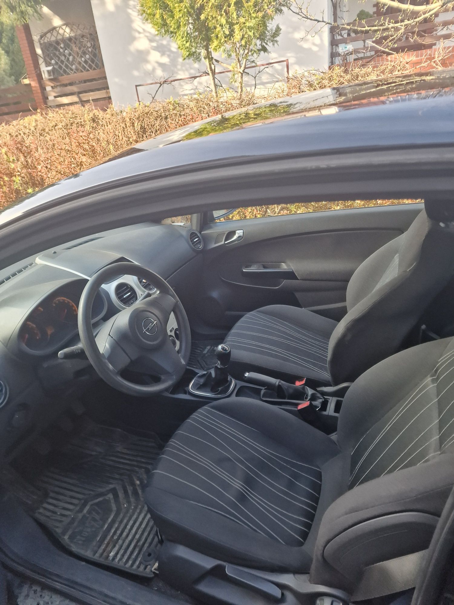 Opel Corsa D 1.0 2009