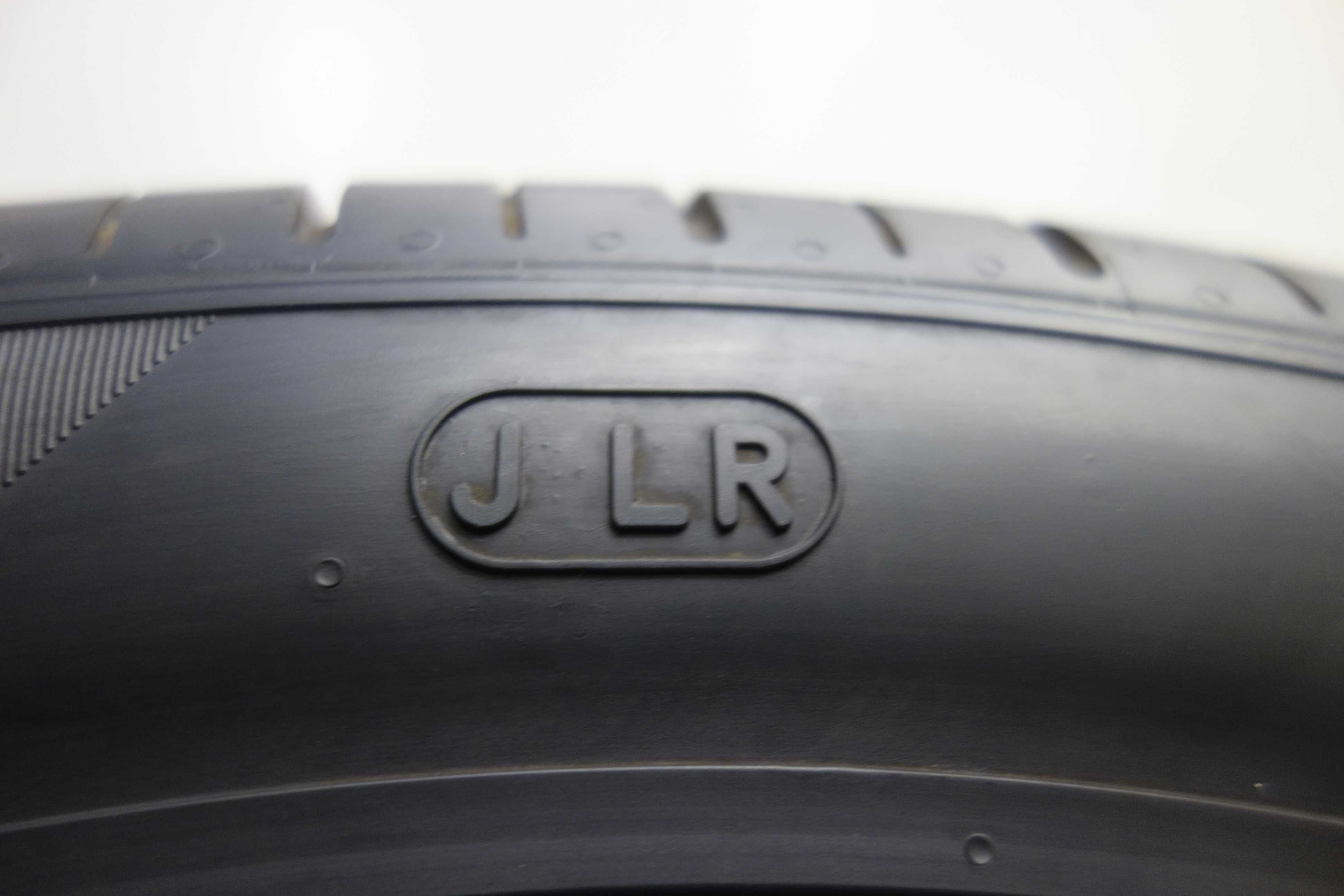 265/40/22 Pirelli P Zero Pz4 J LR XL