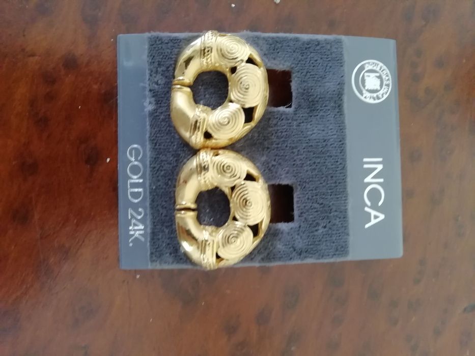 Brincos Cópia modelo Inca com banho de ouro