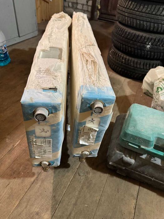 2 Нових сталевих радіатори Romstal 22 тип 300x1100мм нижнє підключення