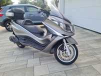 Piaggio X10 Skuter o pojemności 330 cm3