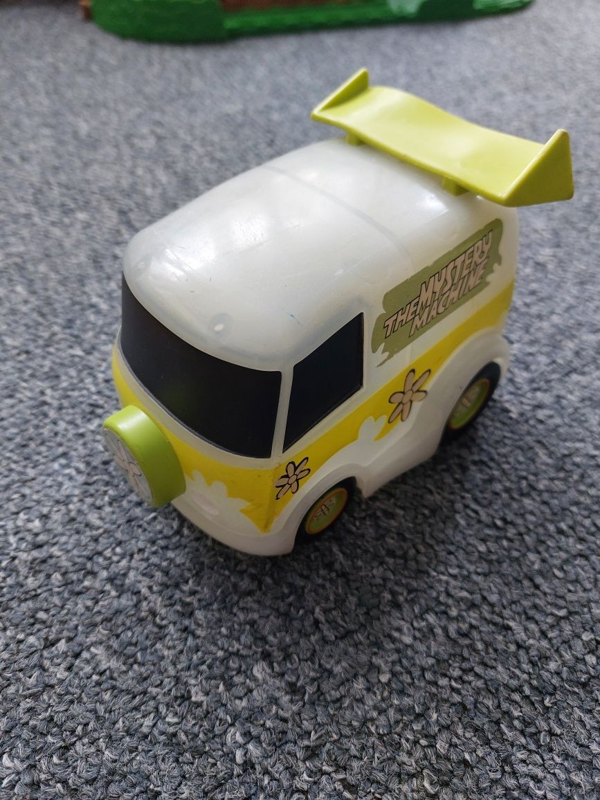 Scooby-Doo Mystery Machine samochodzik świecący w ciemności glow