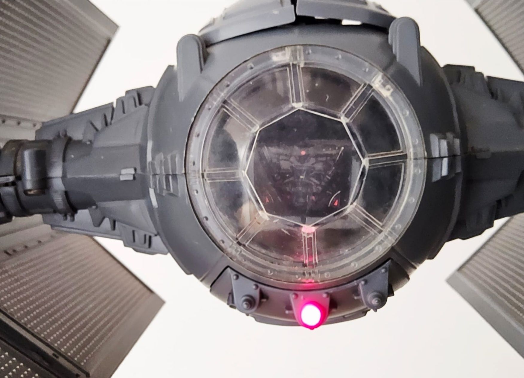 Star wars tie fighter do Darth Vader