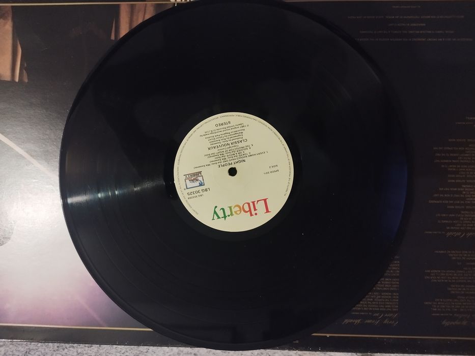 Classix Nouveaux- Night people i La Verite