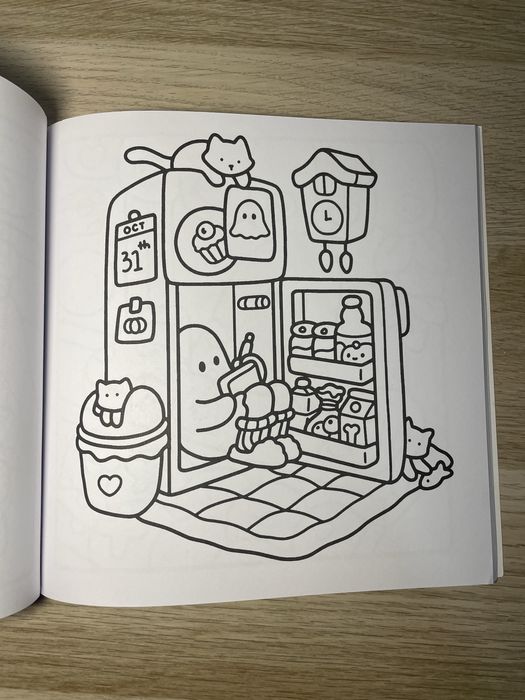 Livro de colorir Little Spooky NOVO