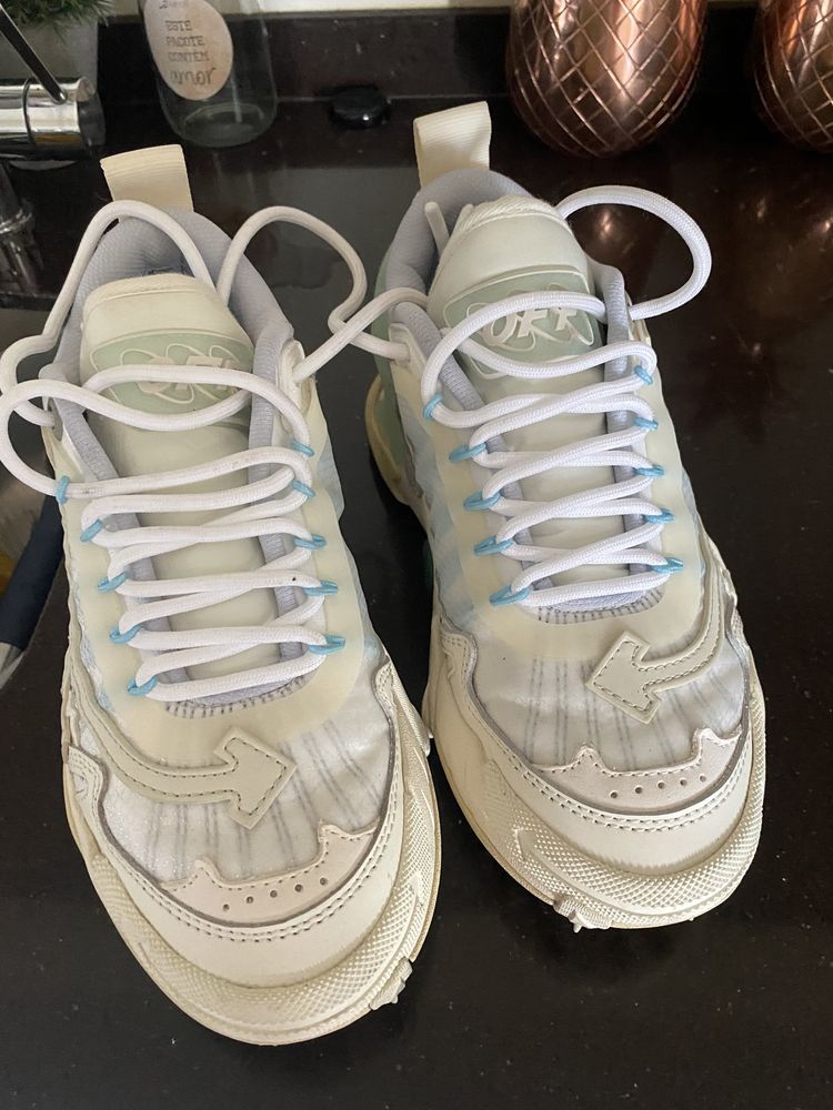 Tenis off white originais