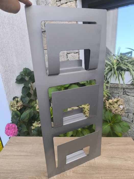 Suportes Portatil e cabide