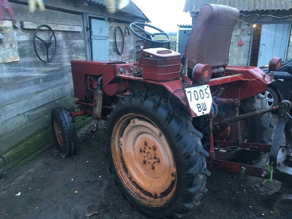 Продам Трактор т25