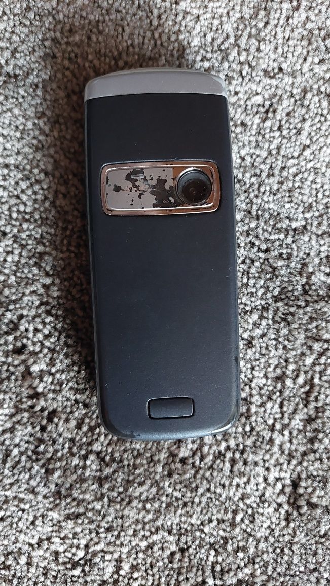 Telefon Nokia 6020