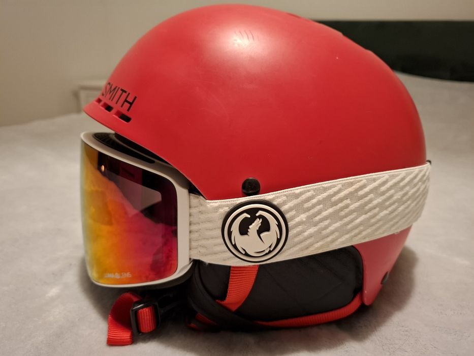 Kask Smith holt M snowboard narty (okley, giro, anon, burton)
