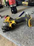 Dewalt dcf887 uszkodzona