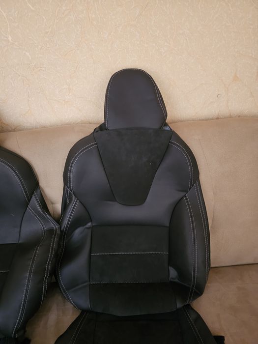 Преміум-чохли для сидінь Tesla Model X (з 2015 р.) - серія Leather Sty