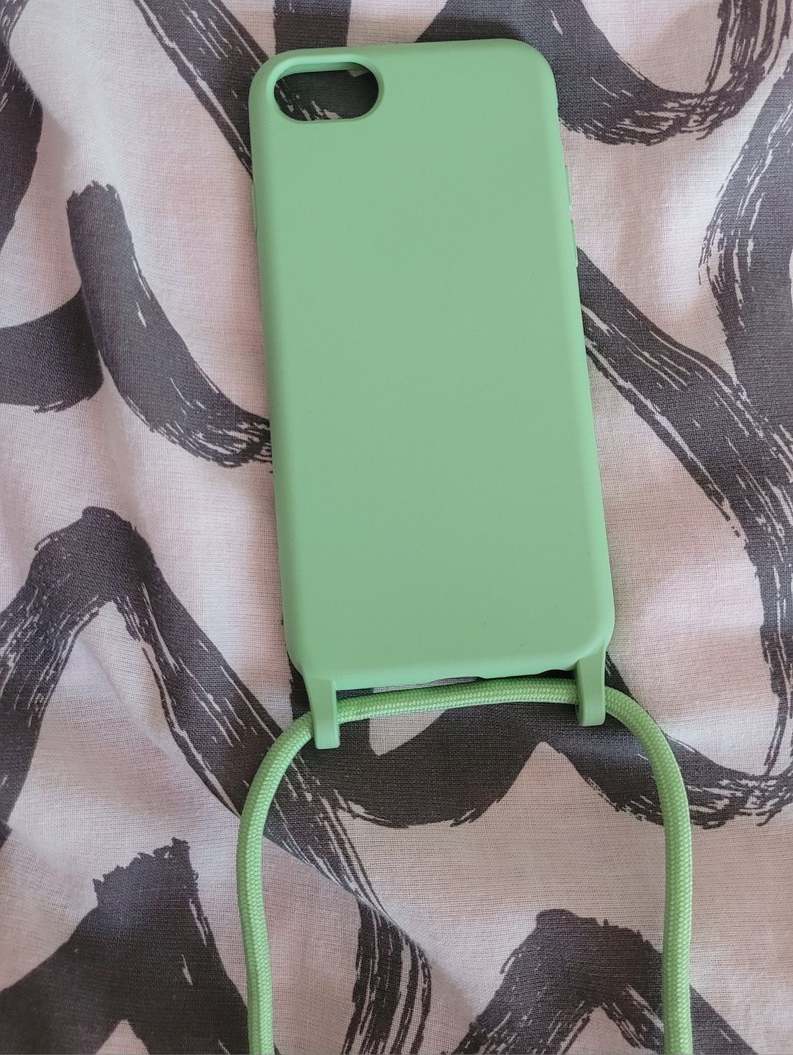 Zestaw 3 etui na iphone 6/6s/7/8/SE 2020/SE 2022