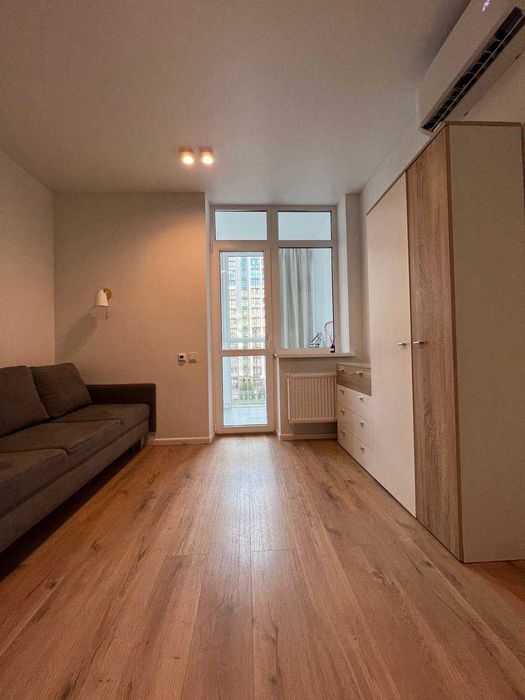 Світла студія ЖК Місто Квітів, власник, без комісії, 15 хв до м. Сирец