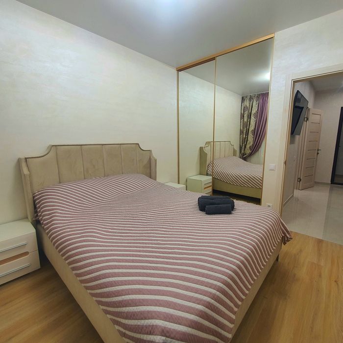 От хозяина! Двухкомнатная квартира на цокольном этаже 35 жемчужины