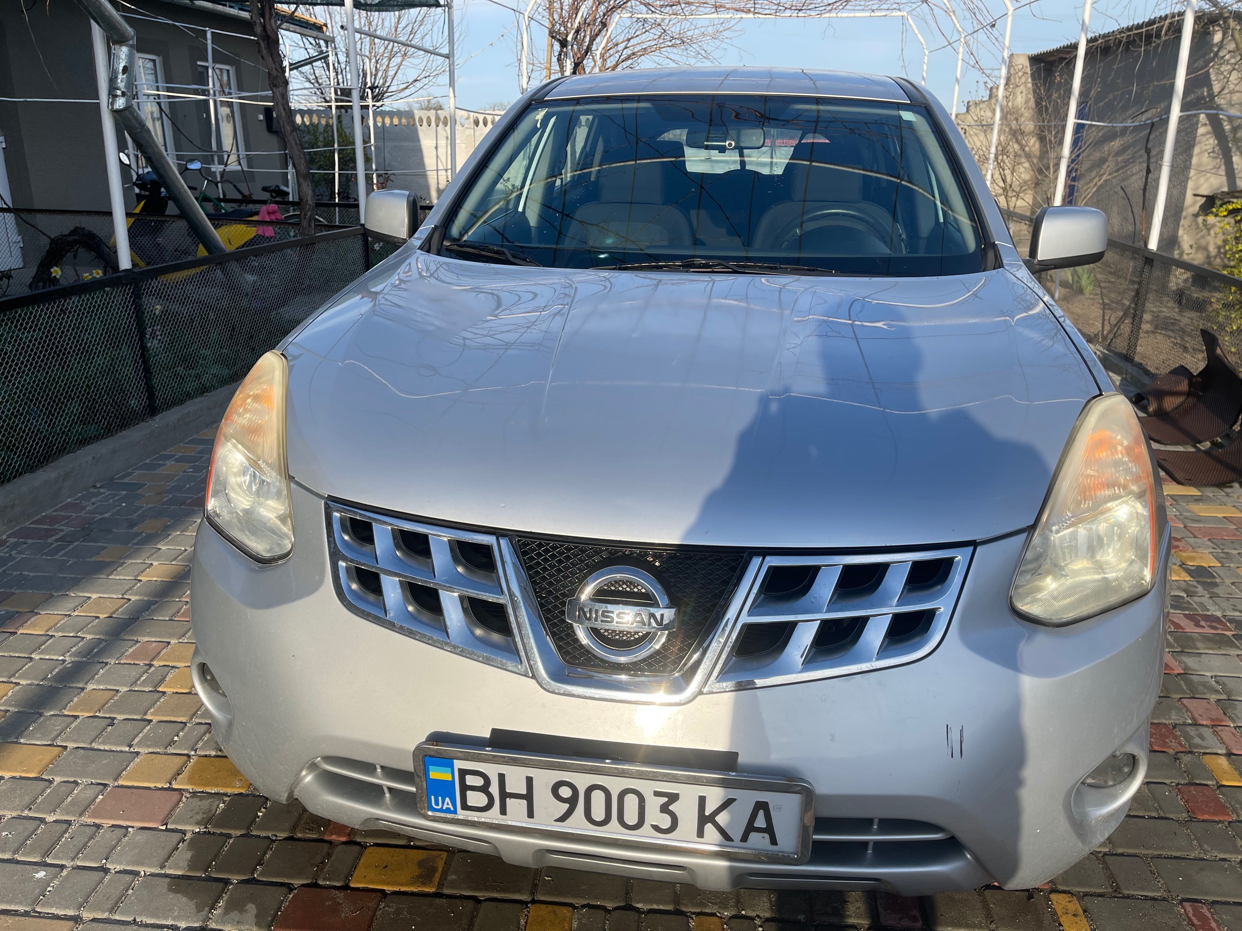 Продам автомобиль nissan