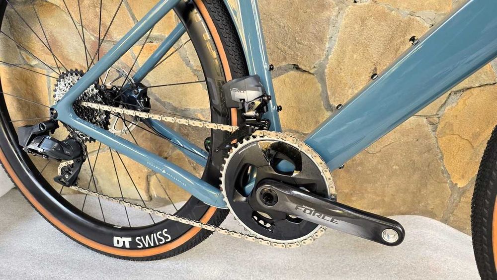 Карбоновий гравел 3Т Exploro Max Eagle eTap AXS Gravel Bike