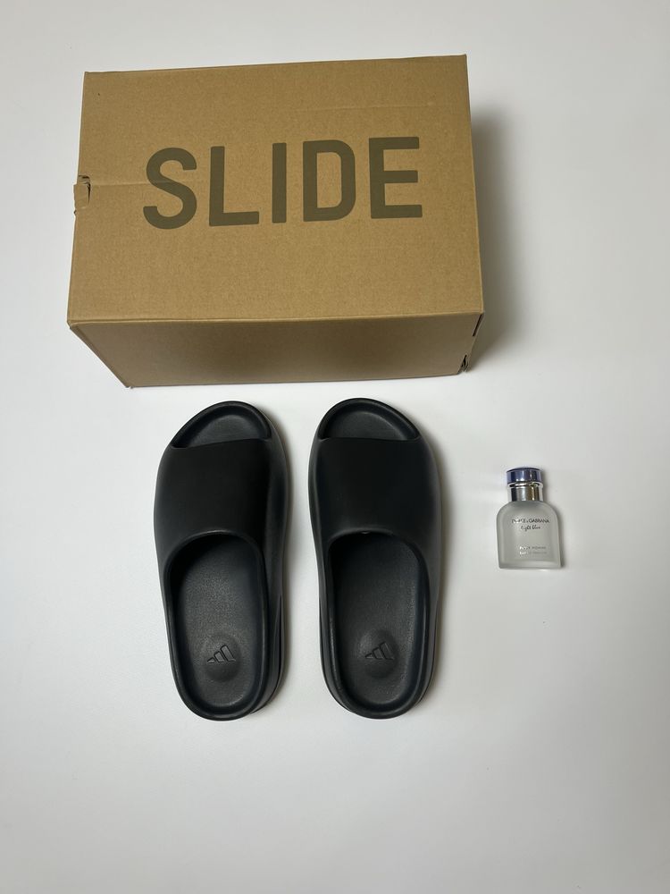 yezzy slide black,new,size:40,41,42,43